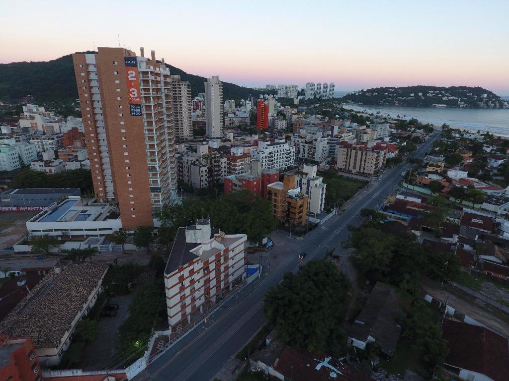 Apartamento Guaruja Enseada Mobiliado Varanda Gourmet E Lazer Completo Exteriér fotografie